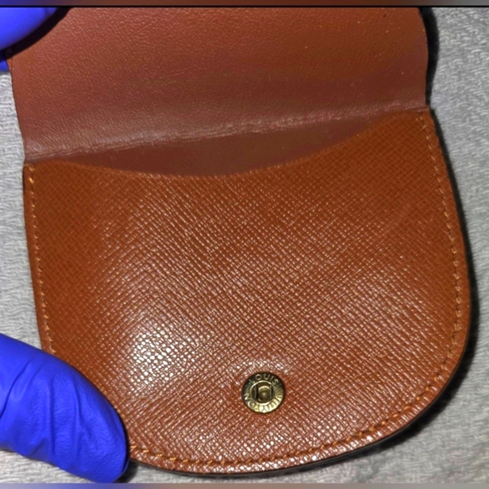 Authentic Louis Vuitton Monogram Coin Pouch/Purse Snap Closure Pre-Loved - Picture 7 of 11